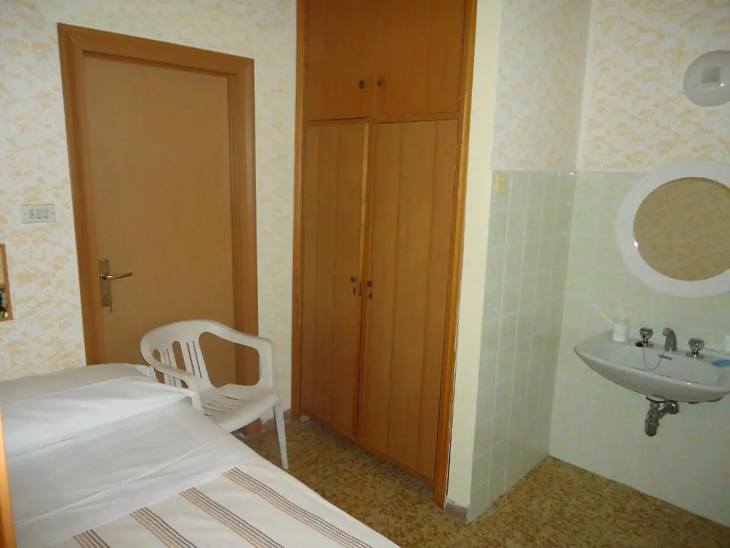 Hotel L&V Rimini 3*,  Italy